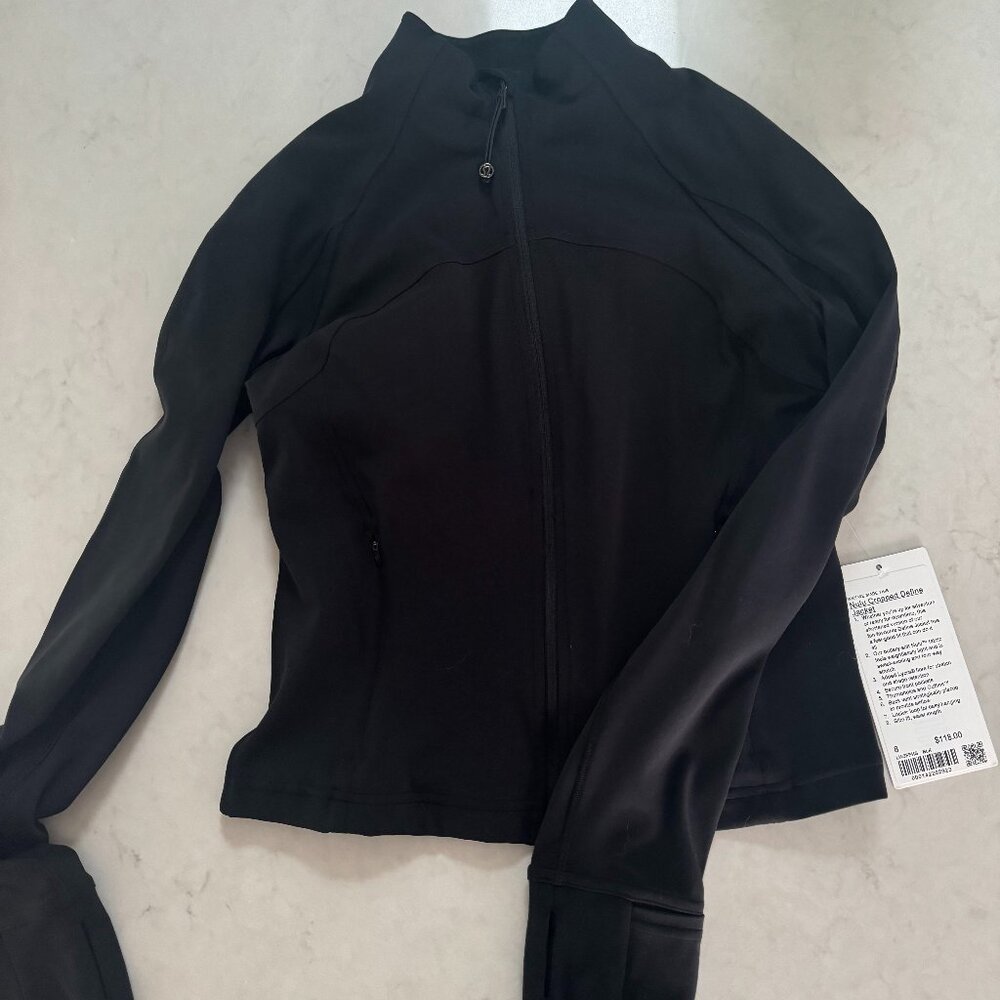 Lululemon Nulu Cropped Define Jacket Size 8
